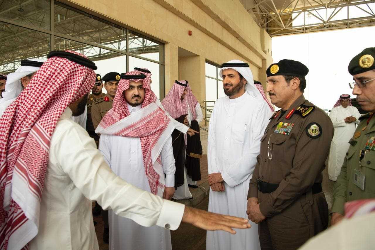 نائب أمير مكة مع الجهات المعنية